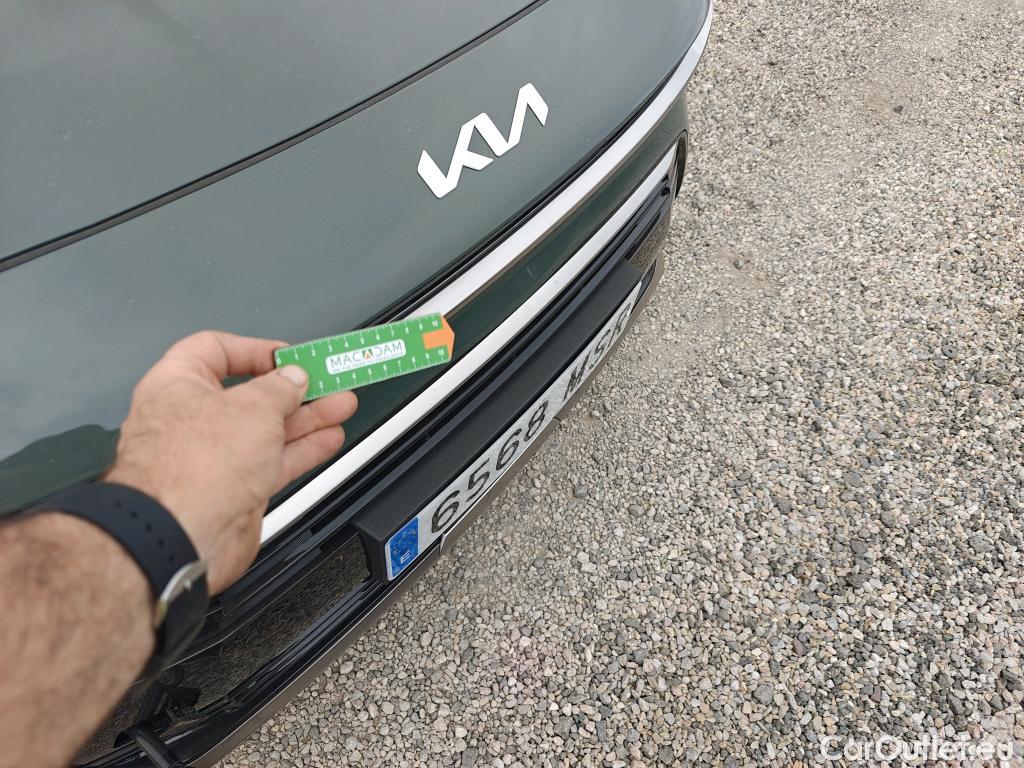  KIA  Niro KIA  / 2022 / 5P / crossover 1.6 GDi HEV 104kW (141CV) Drive #17