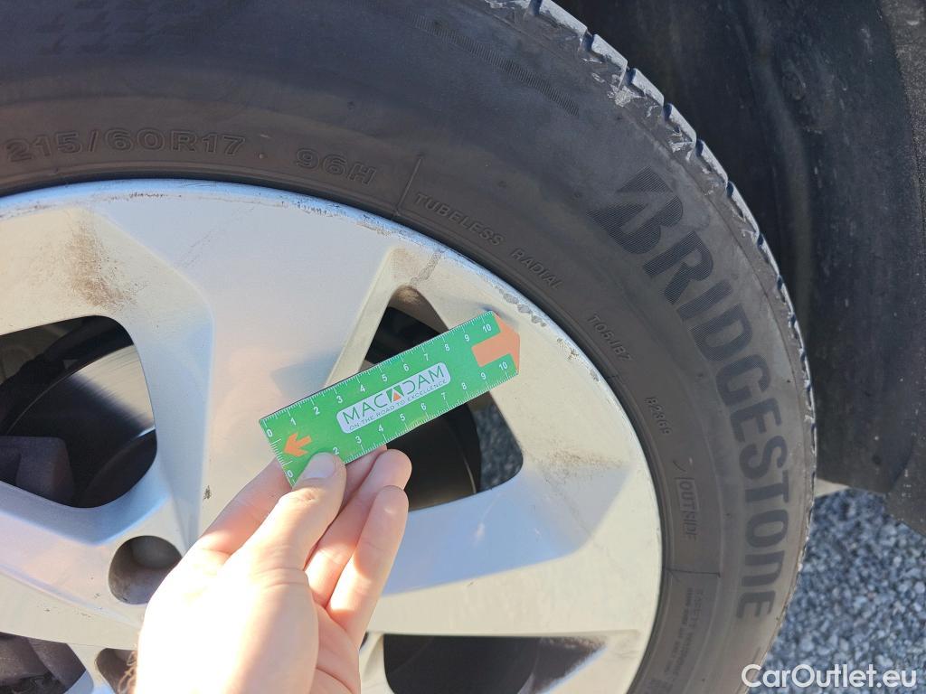  Nissan  Qashqai NISSAN  / 2017 / 5P / todoterreno dCi 85 kW (115 CV) E6D ACENTA (AC) #5