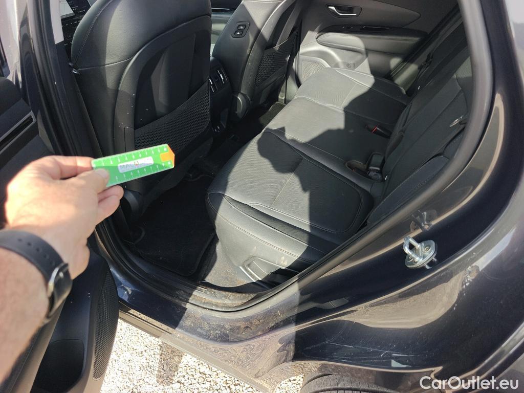  Hyundai  Tucson HYUNDAI  / 2020 / 5P / todoterreno 1.6 TGDI PHEV 195kW Style Auto 4x4 #15