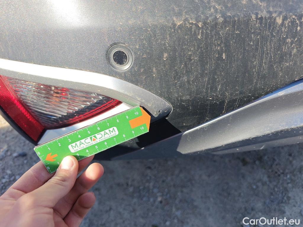  KIA  Sportage KIA  / 2022 / 5P / todoterreno 1.6 T-GDi HEV 171kW (230CV) Drive 4X2 #61