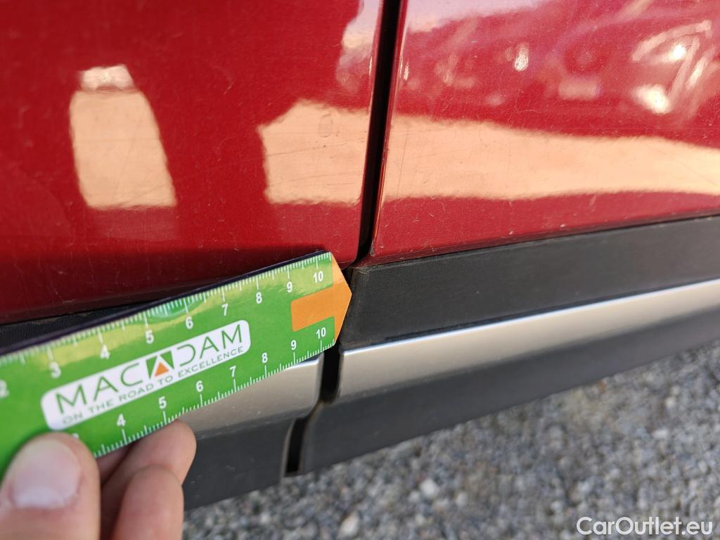  KIA  Sportage KIA  / 2022 / 5P / todoterreno 1.6 T-GDi HEV 171kW (230CV) Drive 4X2 #27