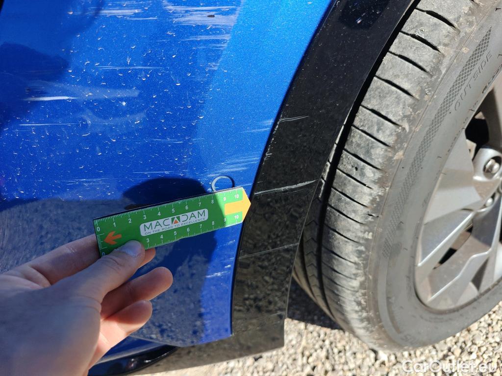  KIA  Sportage KIA  / 2022 / 5P / todoterreno 1.6 T-GDi HEV 171kW (230CV) GT-line 4X2 #32