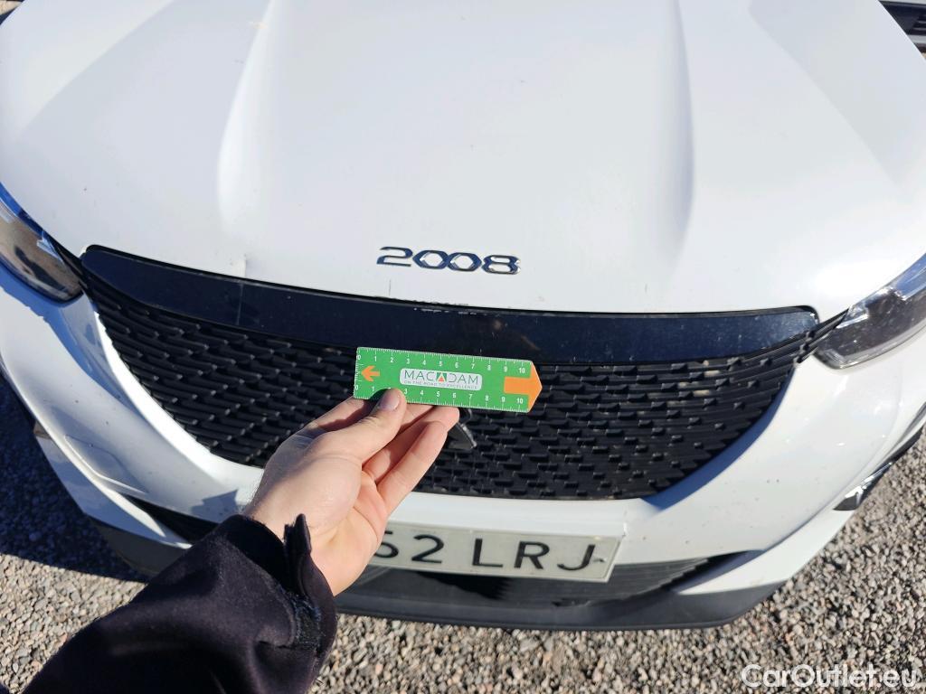  Peugeot  2008 PEUGEOT  / 2019 / 5P / todoterreno Active BlueHDI 81kW (110CV) #35