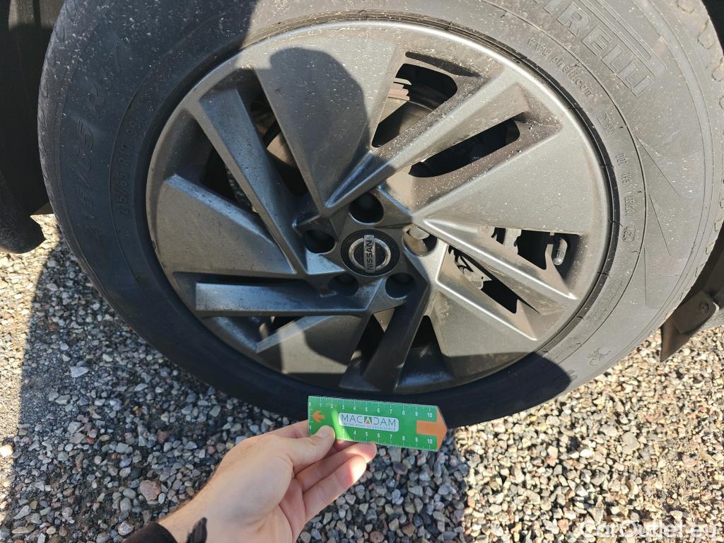  Nissan  Qashqai NISSAN  / 2021 / 5P / todoterreno DIG-T 116kW (158CV) mHEV Xtronic Acenta (AC2) #39