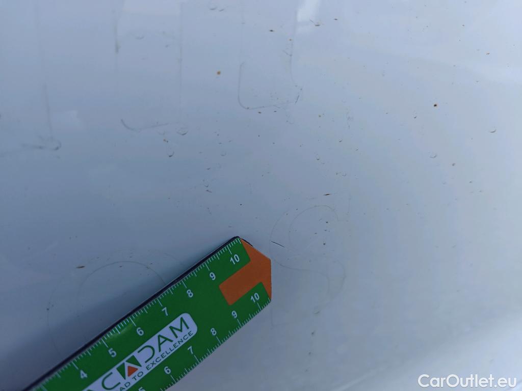  Peugeot  208 PEUGEOT e- / 2019 / 5P / berlina con portón Eléctrico Active #20