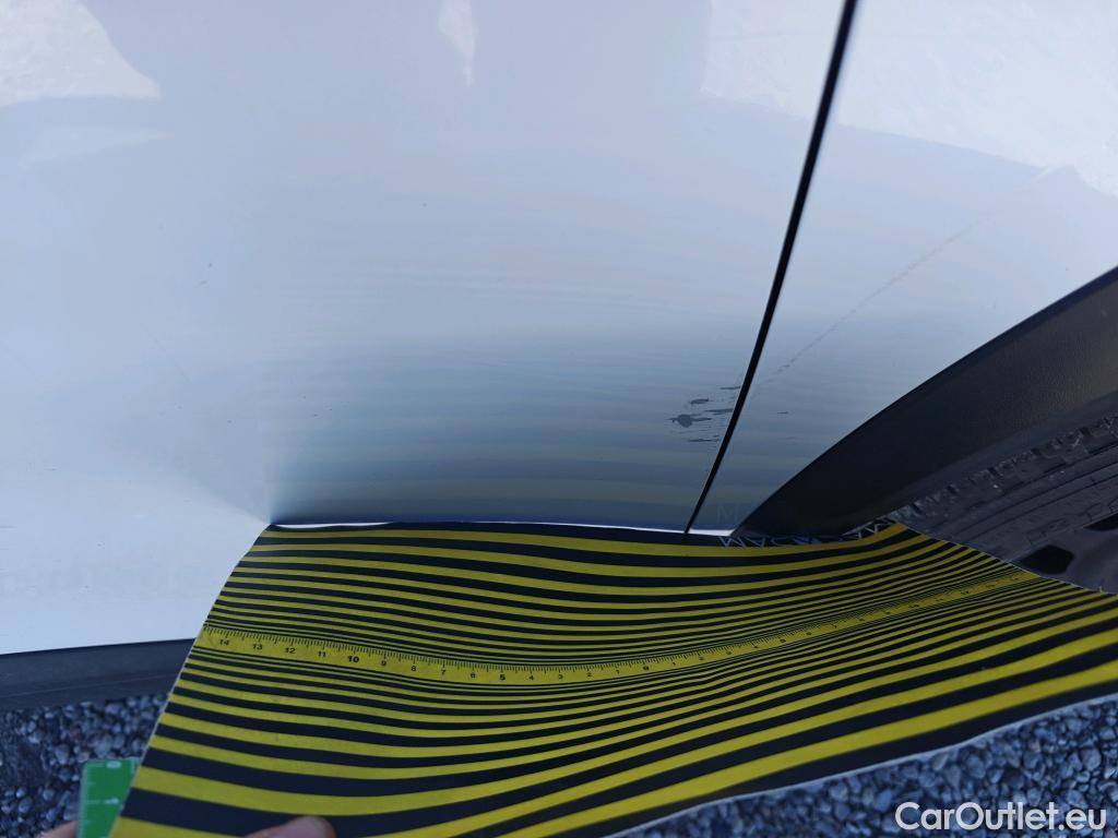  Peugeot  2008 PEUGEOT  / 2019 / 5P / todoterreno Active BlueHDI 81kW (110CV) #10