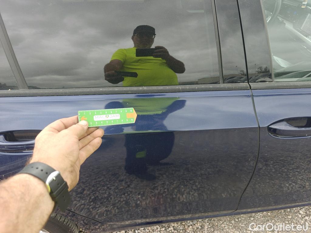  Volkswagen  Golf  VOLKSWAGEN / 2020 / 5P / berlina con portón Life 2.0 TDI 85kW (115CV) #5