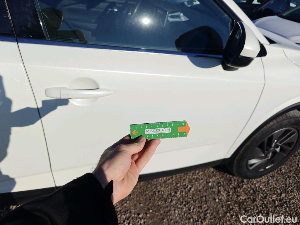  Nissan  Qashqai NISSAN  / 2021 / 5P / todoterreno DIG-T 116kW (158CV) mHEV Xtronic Acenta (AC2) #27