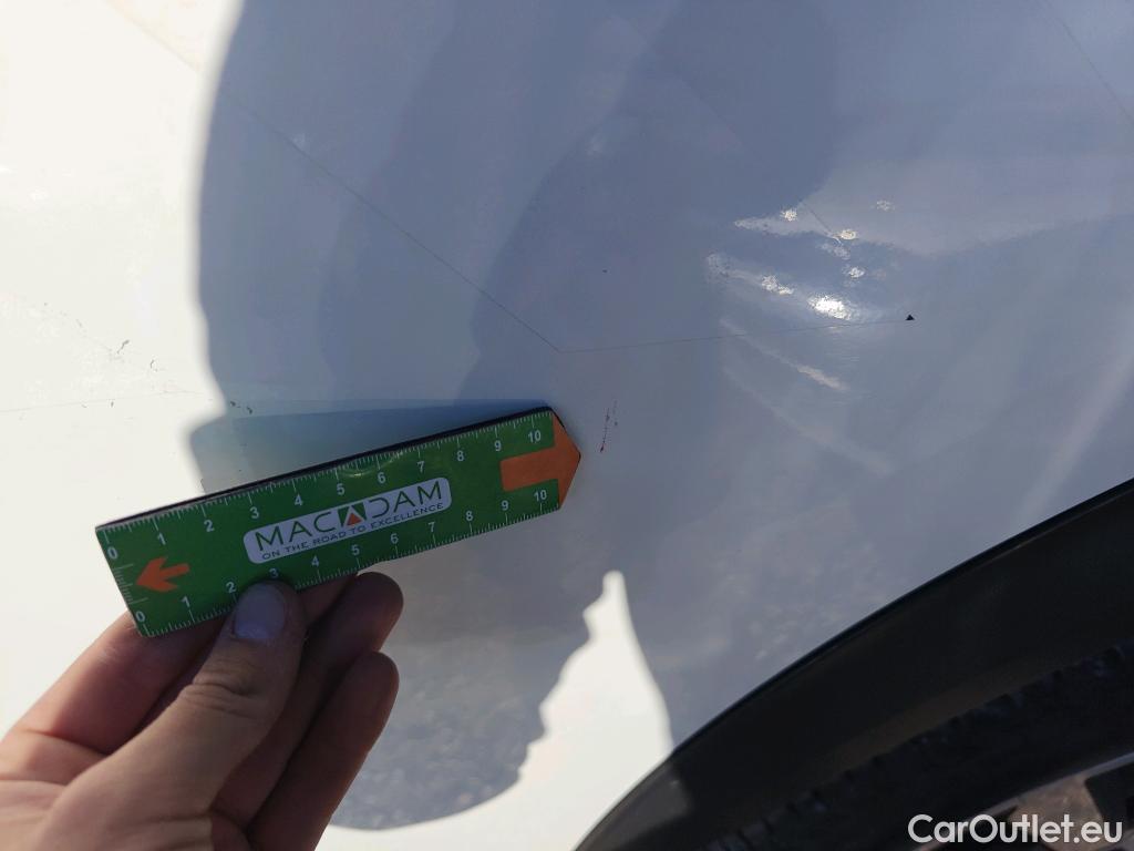  Peugeot  2008 PEUGEOT  / 2019 / 5P / todoterreno Active BlueHDI 81kW (110CV) #51