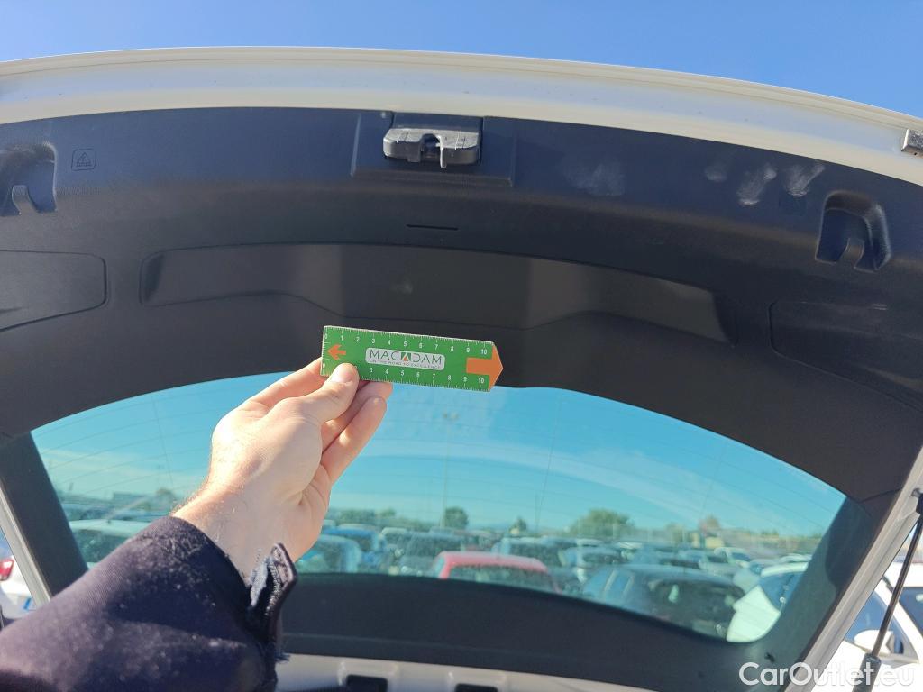  Seat  Leon SEAT León / 2016 / 5P / berlina con portón 2.0 TDI 110kW DSG-7 S&S Xcellence Ed Pl #40