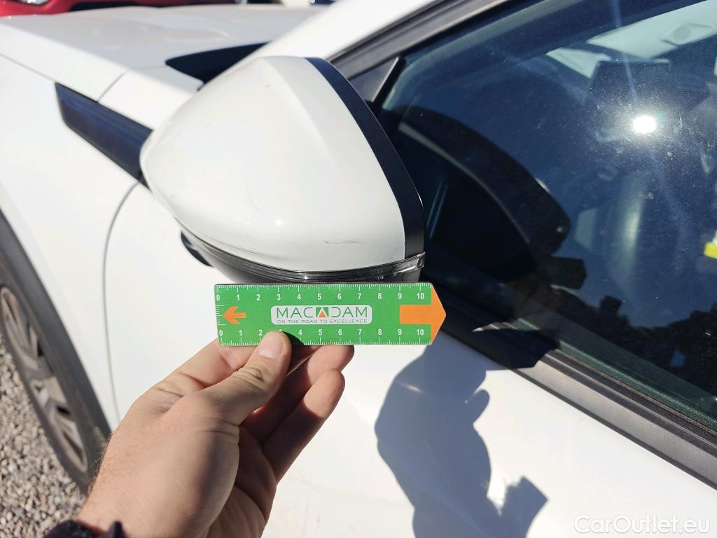  Peugeot  2008 PEUGEOT  / 2019 / 5P / todoterreno Active BlueHDI 81kW (110CV) #55