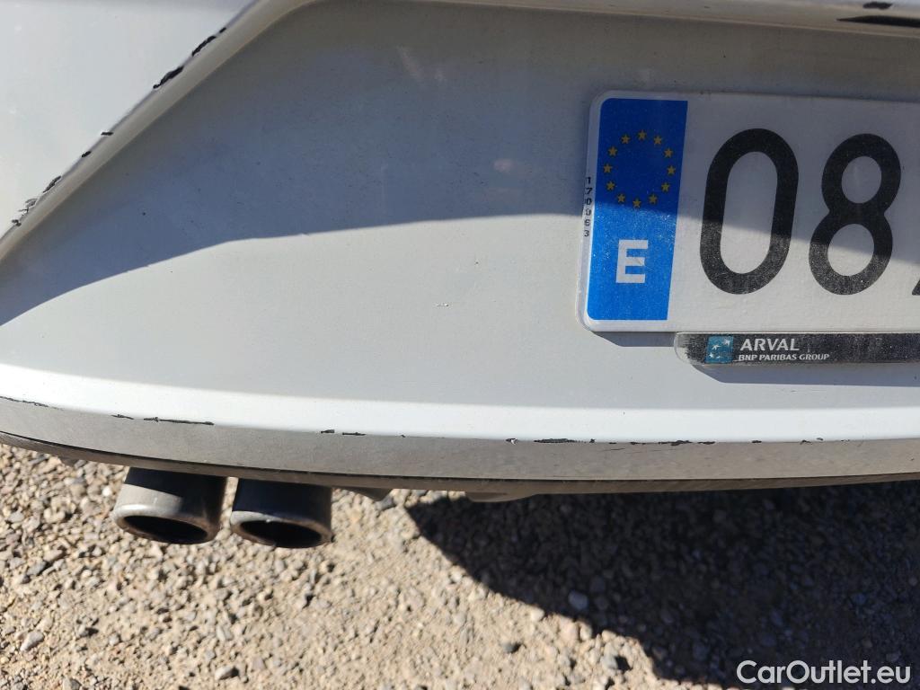  Seat  Leon SEAT León / 2016 / 5P / berlina con portón 2.0 TDI 110kW DSG-7 S&S Xcellence Ed Pl #21