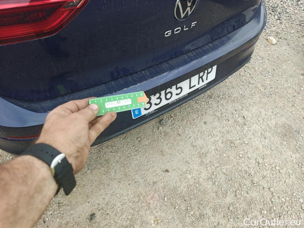  Volkswagen  Golf  VOLKSWAGEN / 2020 / 5P / berlina con portón Life 2.0 TDI 85kW (115CV) #13