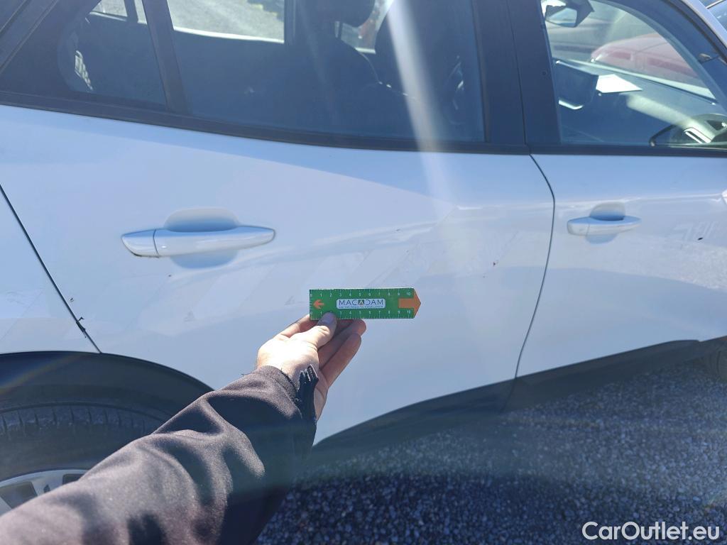  Peugeot  2008 PEUGEOT  / 2019 / 5P / todoterreno Active BlueHDI 81kW (110CV) #5