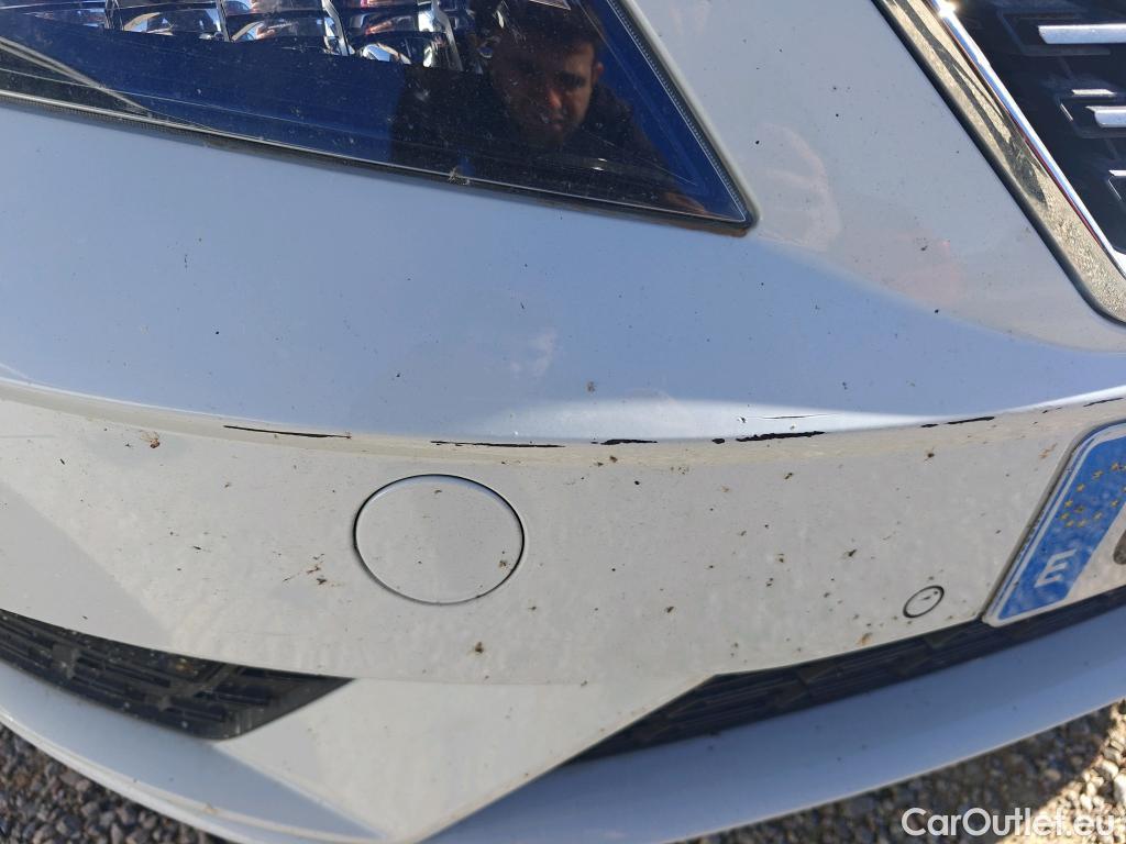  Seat  Leon SEAT León / 2016 / 5P / berlina con portón 2.0 TDI 110kW DSG-7 S&S Xcellence Ed Pl #49