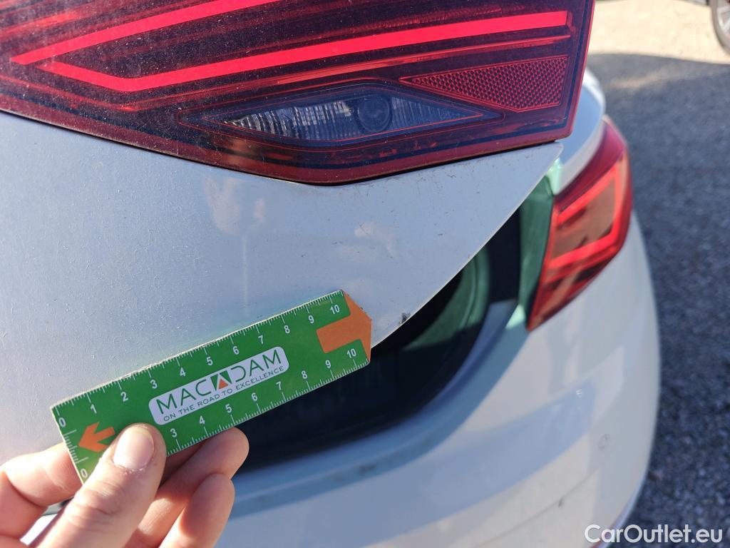  Seat  Leon SEAT León / 2016 / 5P / berlina con portón 2.0 TDI 110kW DSG-7 S&S Xcellence Ed Pl #6