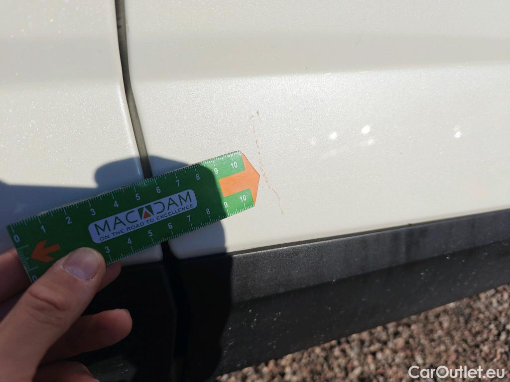  Nissan  Qashqai NISSAN  / 2021 / 5P / todoterreno DIG-T 116kW (158CV) mHEV Xtronic Acenta (AC2) #28