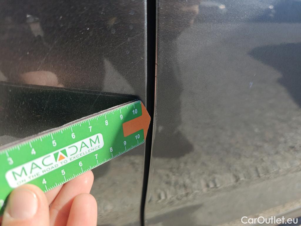  Nissan  Qashqai NISSAN  / 2017 / 5P / todoterreno dCi 85 kW (115 CV) E6D ACENTA (AC) #41