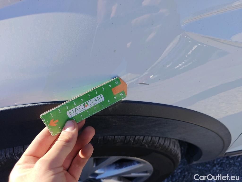  Volkswagen  Taigo VOLKSWAGEN  / 2021 / 5P / todoterreno Life 1.0 TSI 81kW (110CV) #9