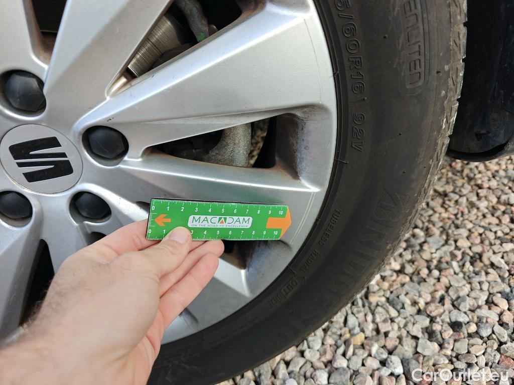  Seat  Arona SEAT  / 2017 / 5P / todoterreno 1.0 TSI 81kW (110CV) Style Plus (AC) #25