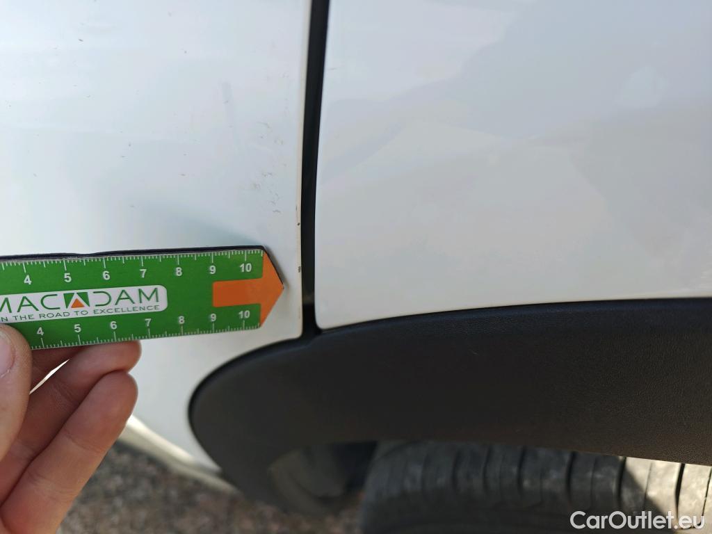  Opel   Grandland X OPEL Grandland / 2021 / 5P / todoterreno 1.5 CDTi Business Edition Auto #22