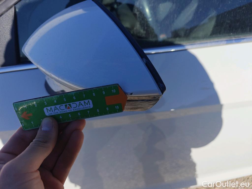  Seat  Leon SEAT León / 2016 / 5P / berlina con portón 2.0 TDI 110kW DSG-7 S&S Xcellence Ed Pl #57