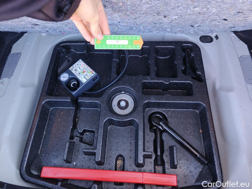  Nissan  Qashqai NISSAN  / 2021 / 5P / todoterreno DIG-T 116kW (158CV) mHEV Xtronic Acenta (AC2) #7