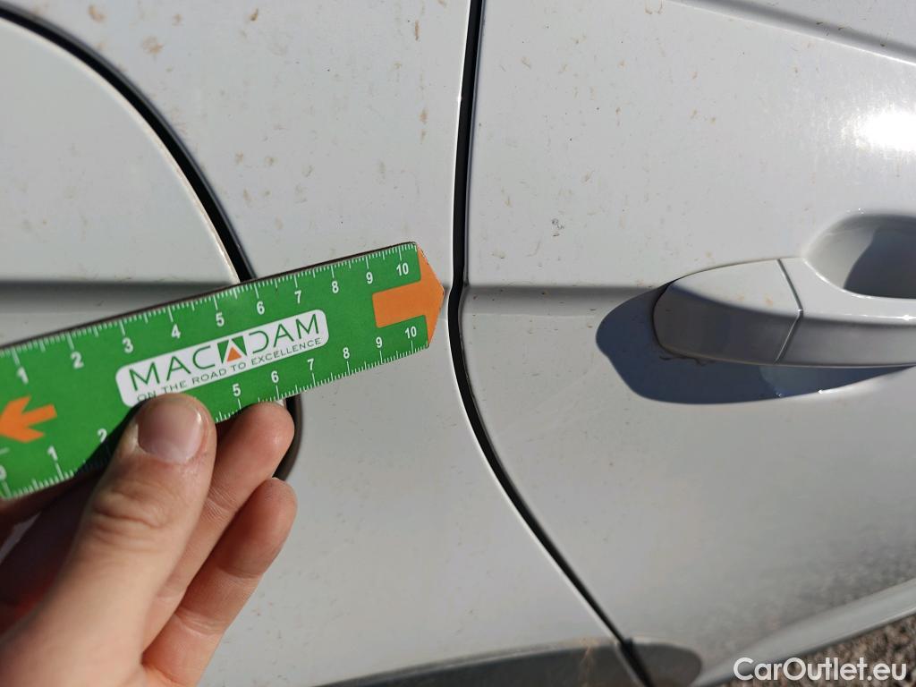  Volkswagen  Taigo VOLKSWAGEN  / 2021 / 5P / todoterreno Life 1.0 TSI 81kW (110CV) #17