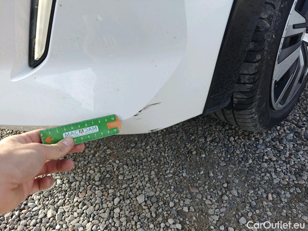  Peugeot  208 PEUGEOT e- / 2019 / 5P / berlina con portón Eléctrico Active #38