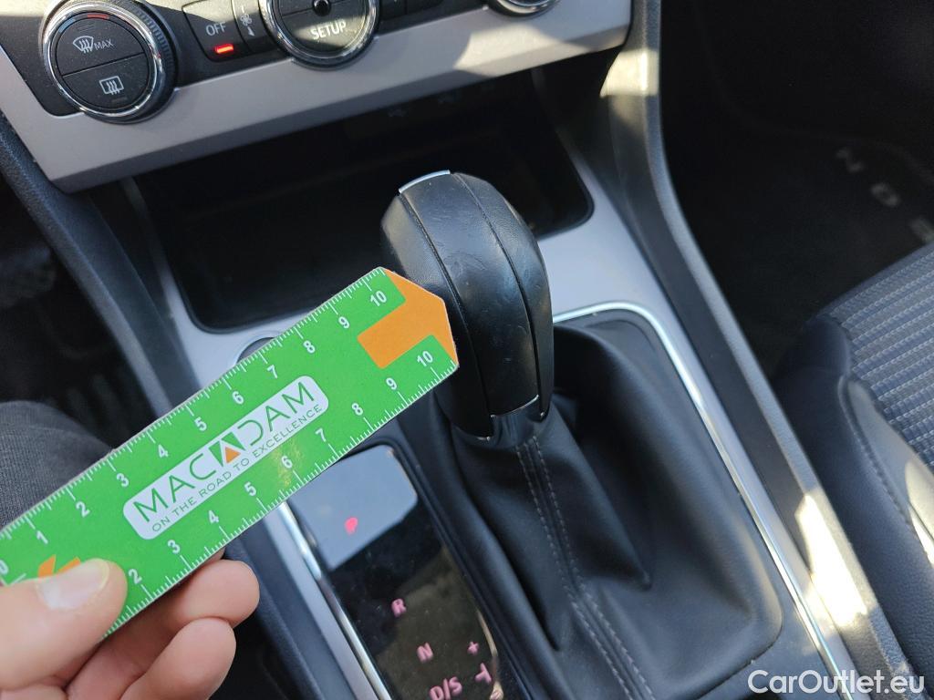  Seat  Leon SEAT León / 2016 / 5P / berlina con portón 2.0 TDI 110kW DSG-7 S&S Xcellence Ed Pl #46