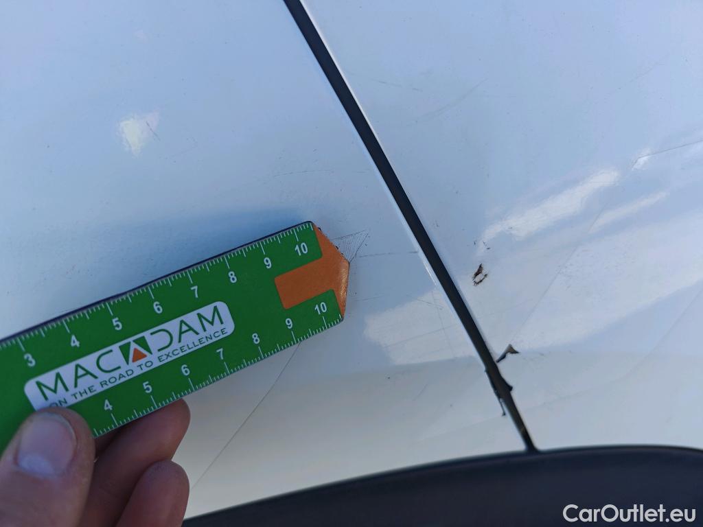  Peugeot  2008 PEUGEOT  / 2019 / 5P / todoterreno Active BlueHDI 81kW (110CV) #65