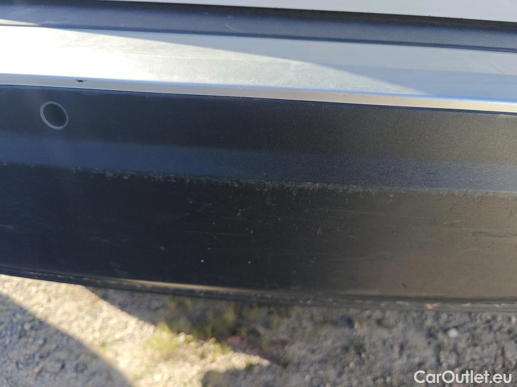  Peugeot  2008 PEUGEOT  / 2019 / 5P / todoterreno Active BlueHDI 81kW (110CV) #26