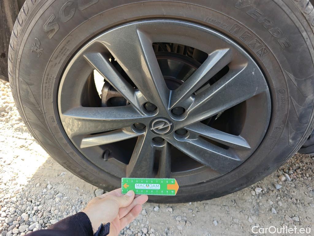  Opel   Grandland X OPEL Grandland / 2021 / 5P / todoterreno 1.5 CDTi Business Edition Auto #9