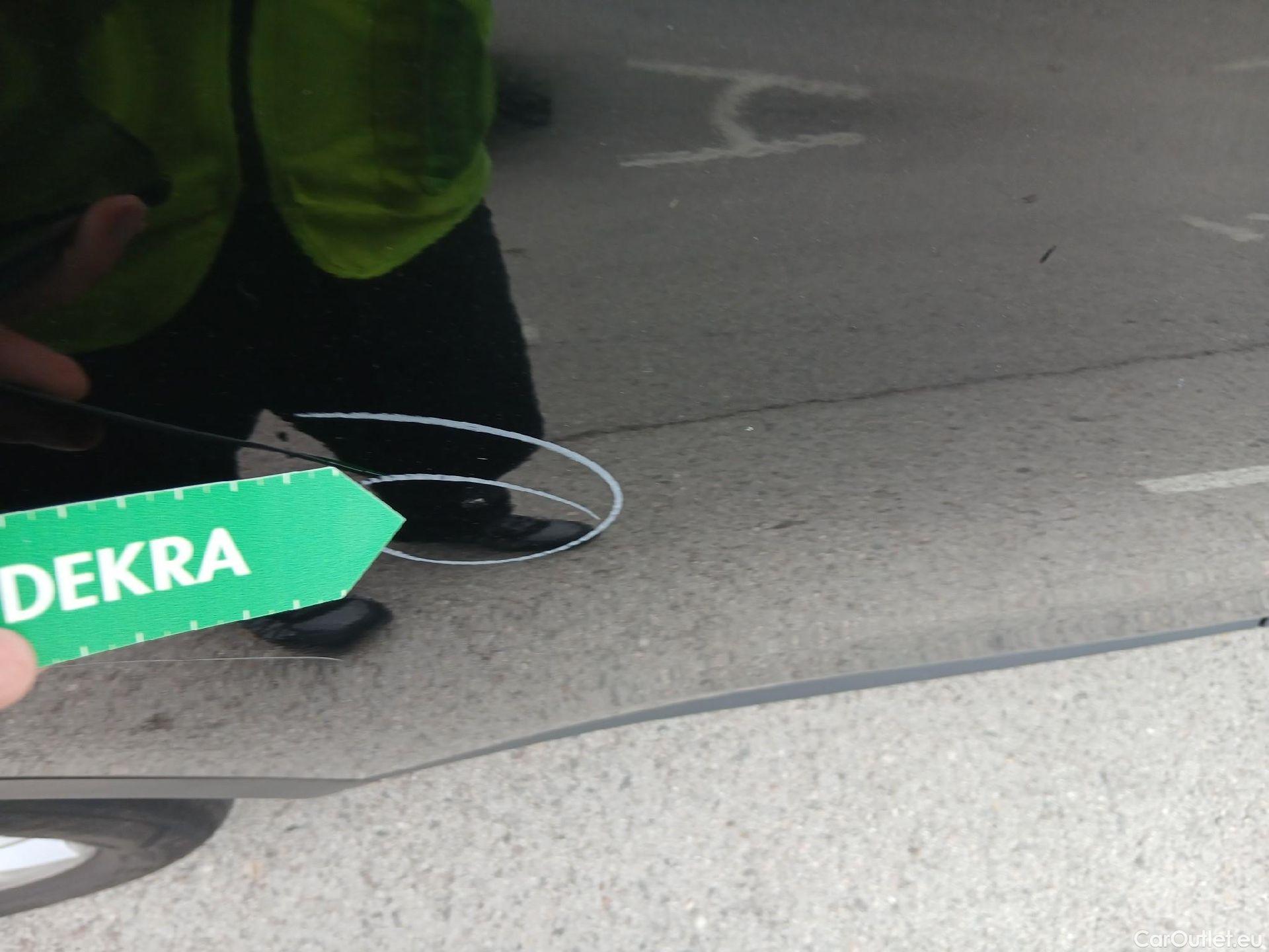  Bmw  X1 BMW  / 2019 / 5P / todoterreno sDrive18dA Corporate (AC3) #22