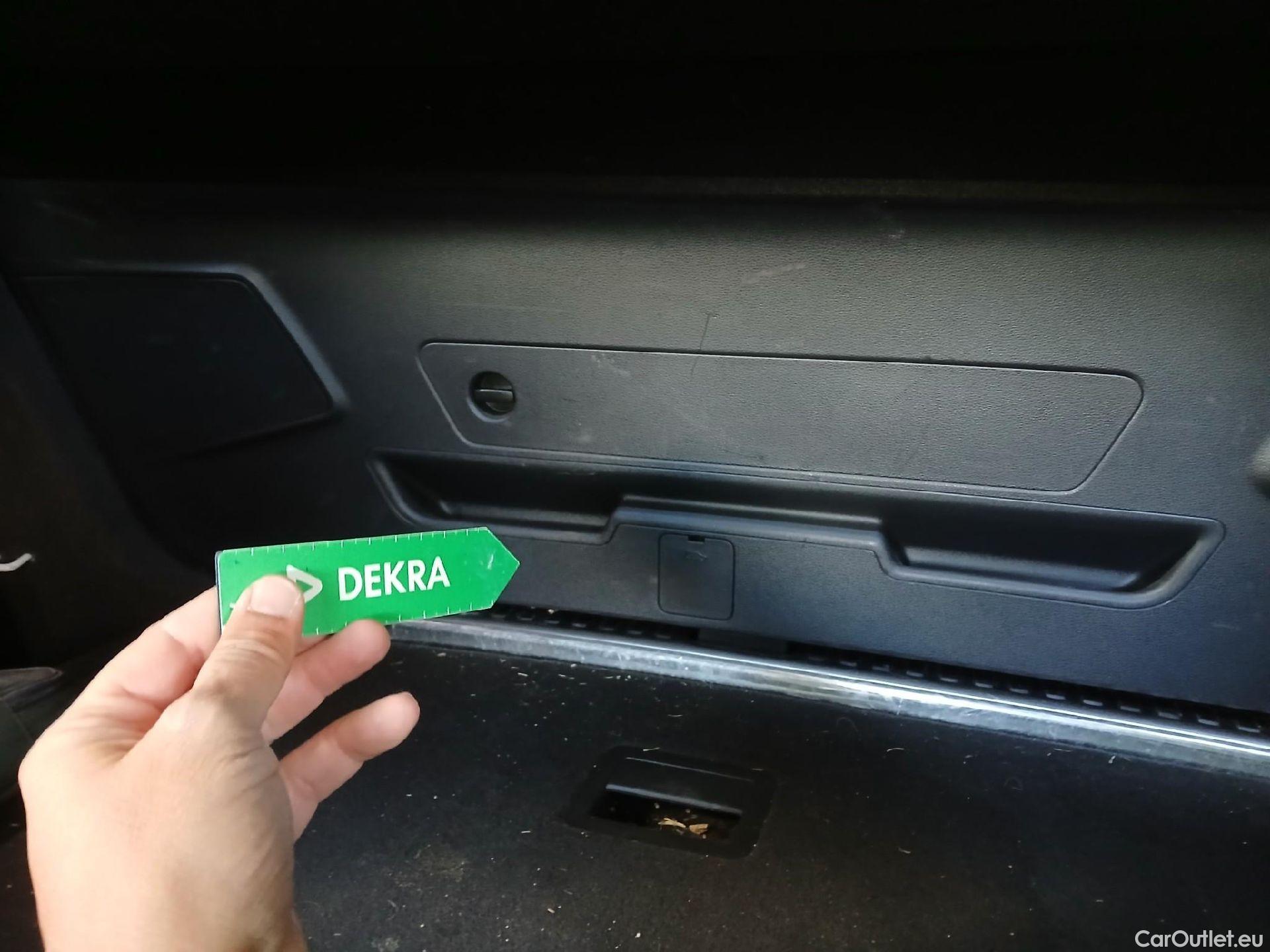  Audi  Q3 AUDI  / 2018 / 5P / todoterreno Advanced 35 TDI 110kW (150CV) S tronic (AC3) #3