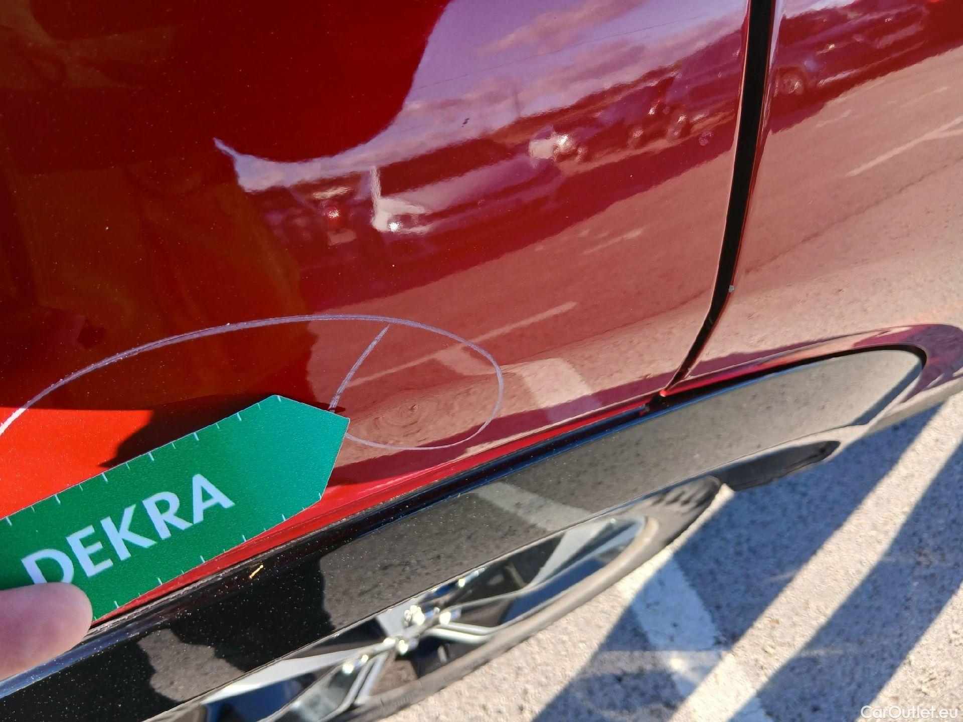  Ford  Mustang FORD  Mach-E / 2020 / 5P / todoterreno AWD 258kW Batería 98.8Kwh #25