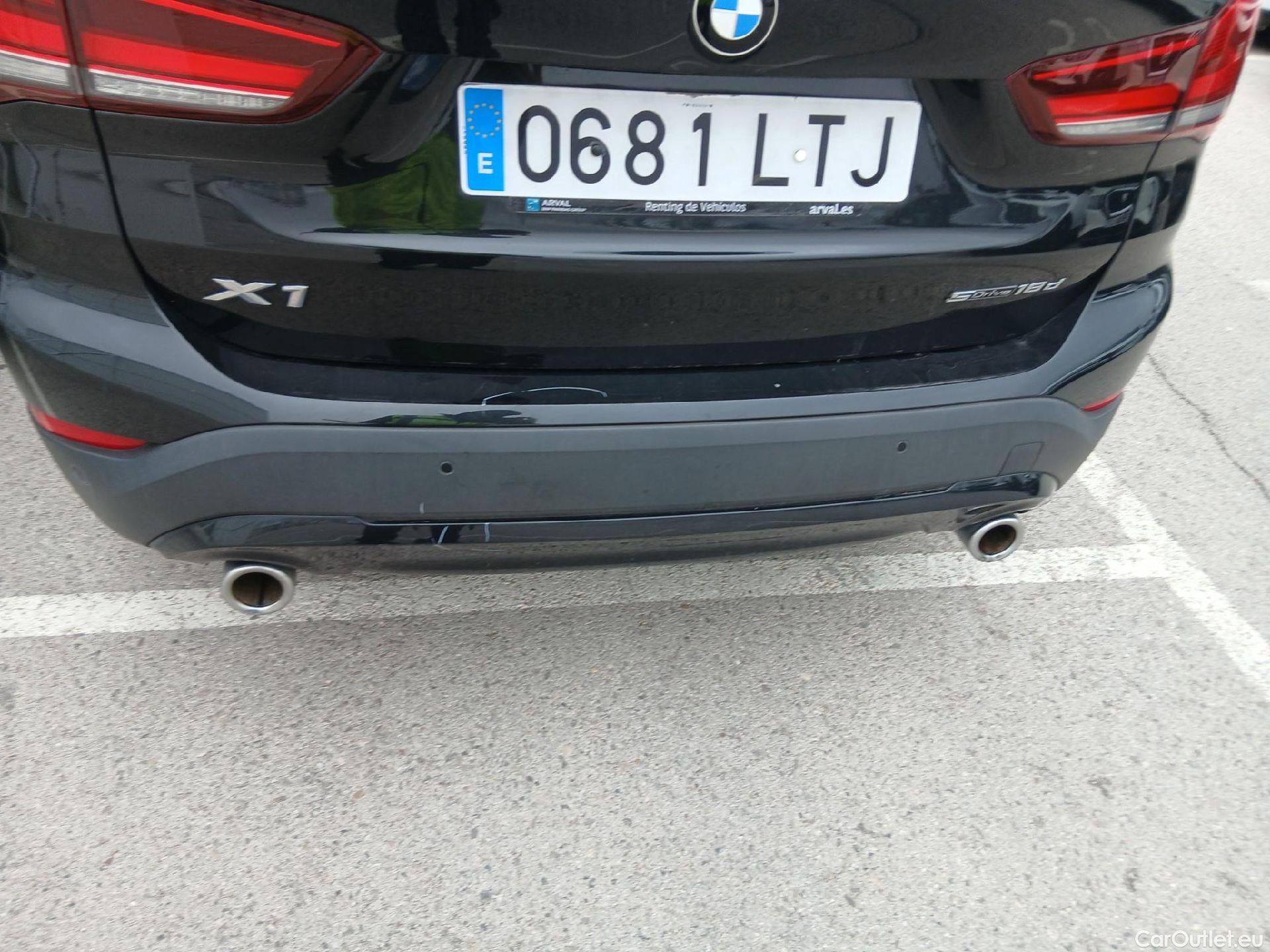  Bmw  X1 BMW  / 2019 / 5P / todoterreno sDrive18dA Corporate (AC3) #18