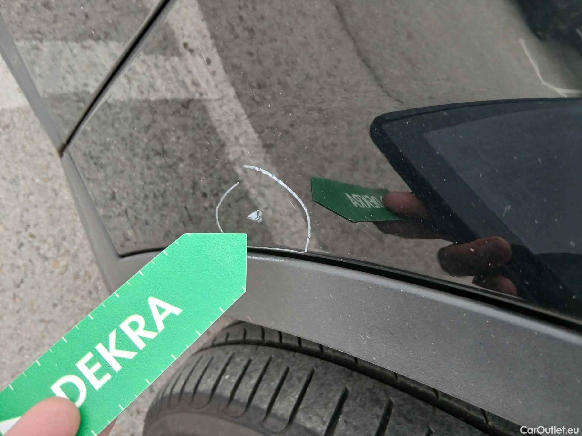  Bmw  X1 BMW  / 2019 / 5P / todoterreno sDrive18dA Corporate (AC3) #26