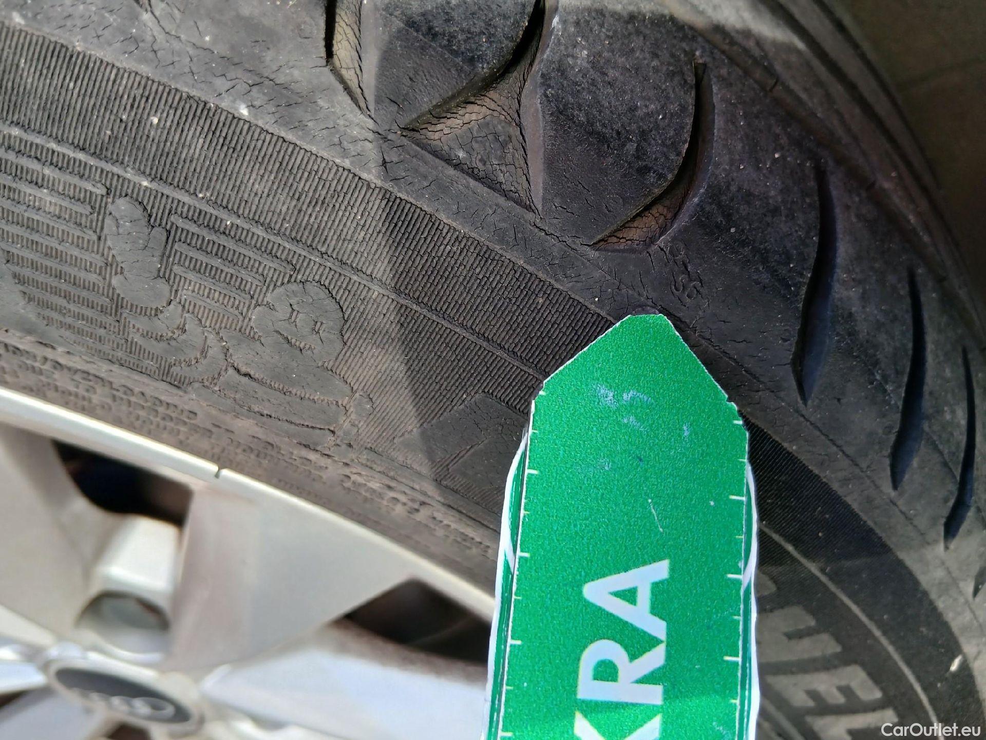  Audi  A3 AUDI  / 2020 / 5P / berlina con portón Sportback 30 TFSI 81kW (110CV) S tronic #5