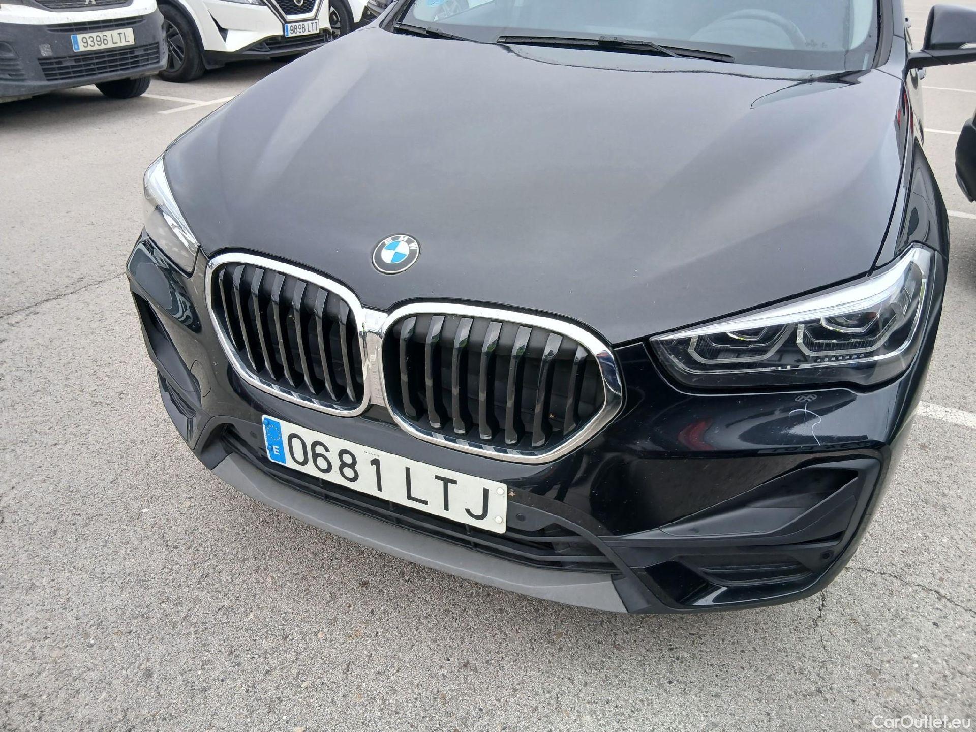  Bmw  X1 BMW  / 2019 / 5P / todoterreno sDrive18dA Corporate (AC3) #6