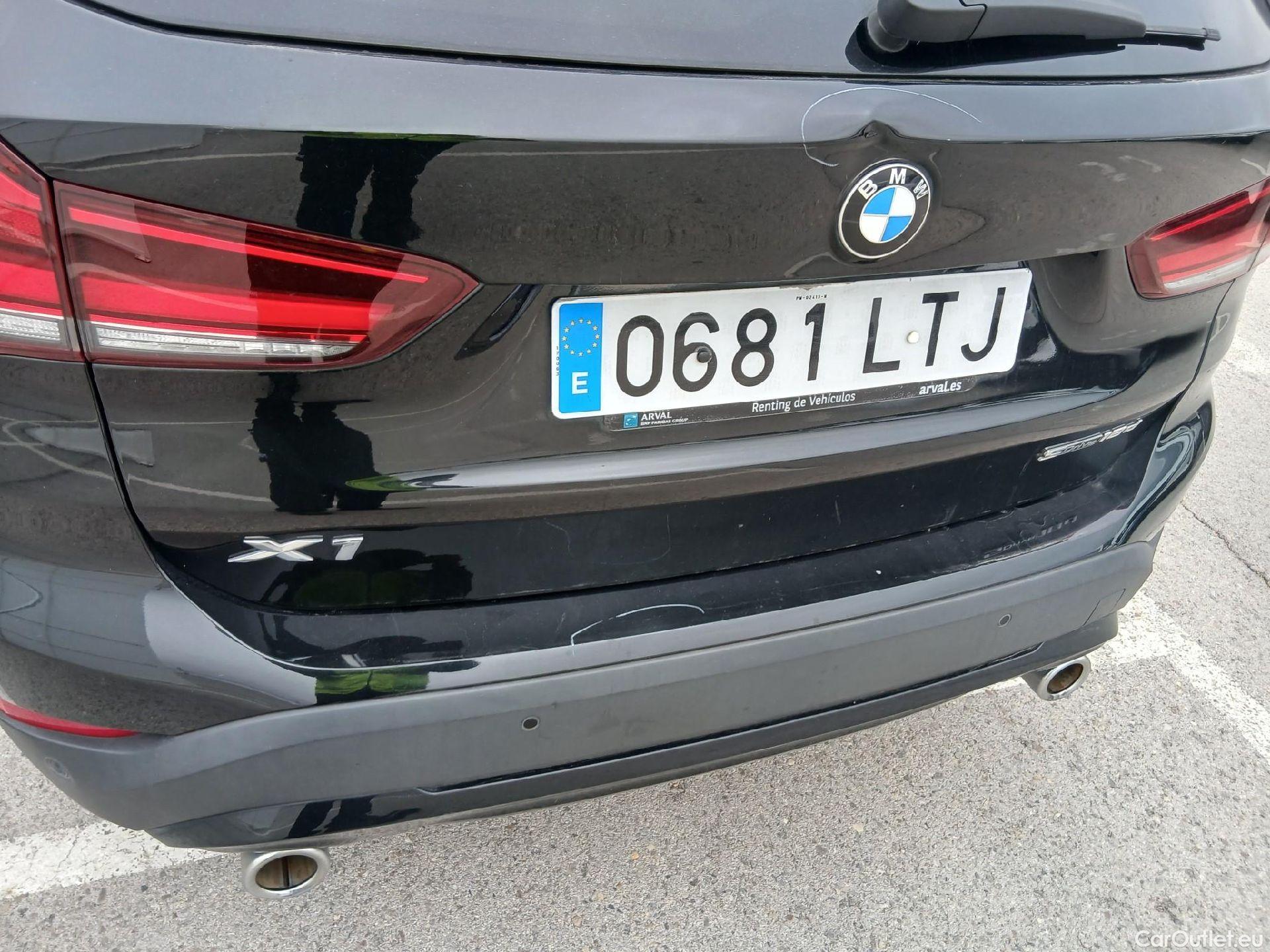  Bmw  X1 BMW  / 2019 / 5P / todoterreno sDrive18dA Corporate (AC3) #16