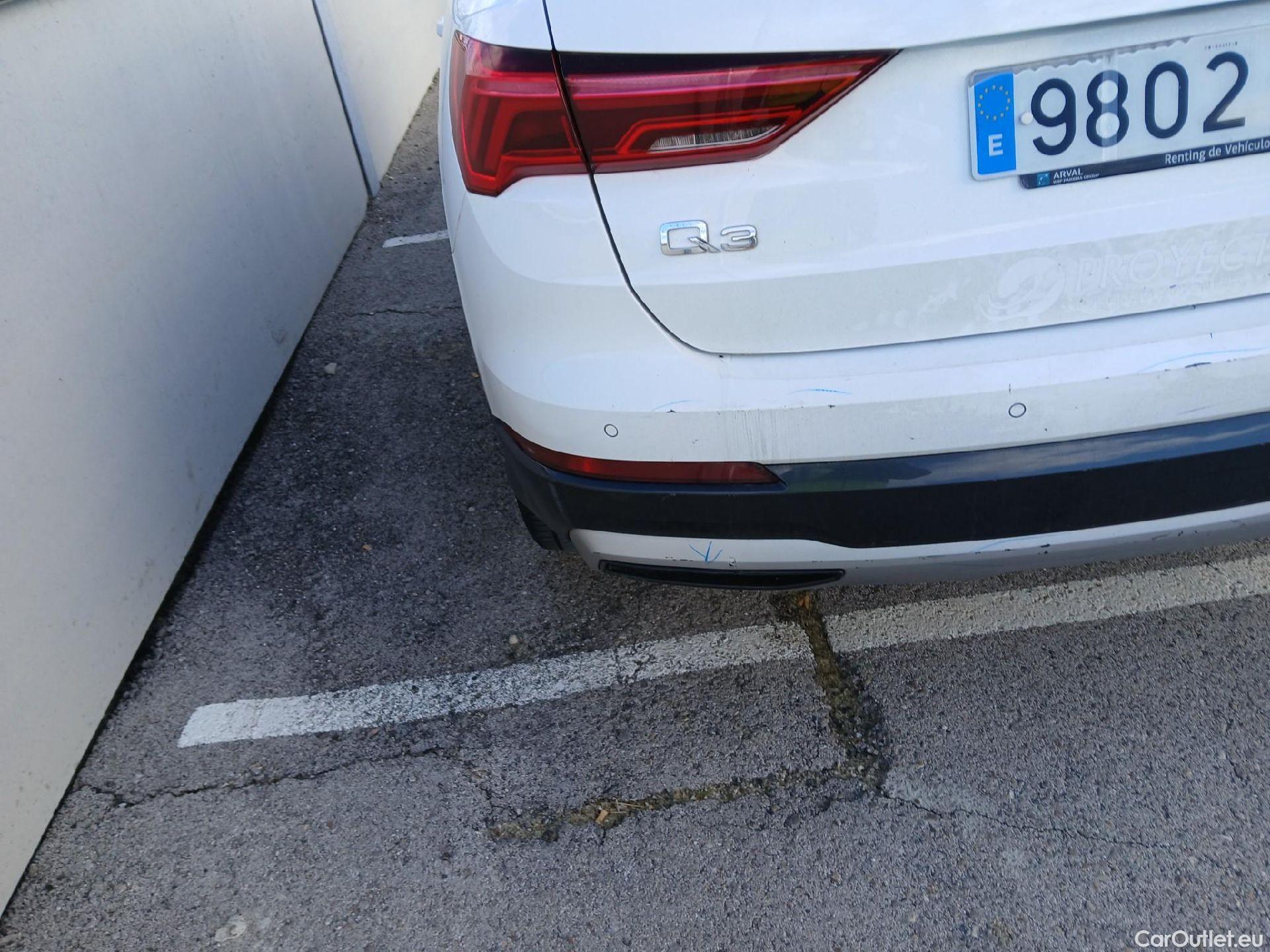  Audi  Q3 AUDI  / 2018 / 5P / todoterreno Advanced 35 TDI 110kW (150CV) S tronic (AC3) #27