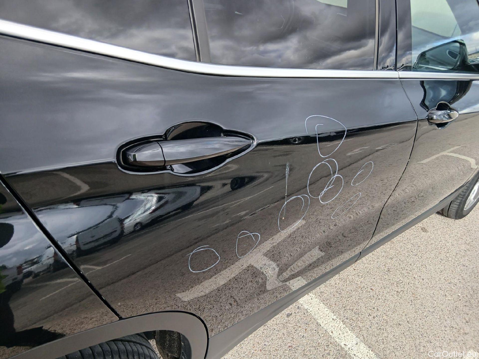  Bmw  X2 BMW  sDrive18i (CX3) #27