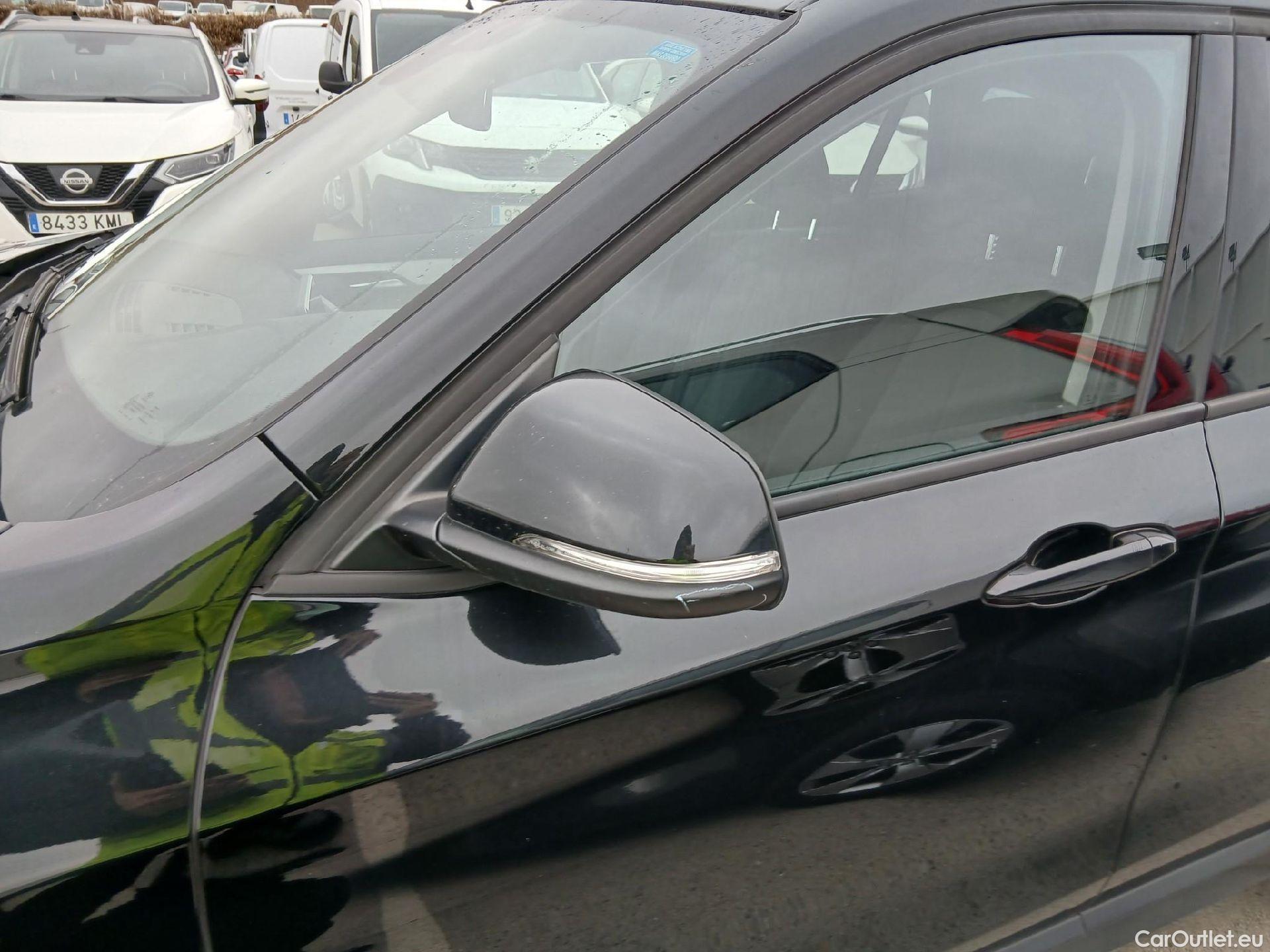  Bmw  X1 BMW  / 2019 / 5P / todoterreno sDrive18dA Corporate (AC3) #8