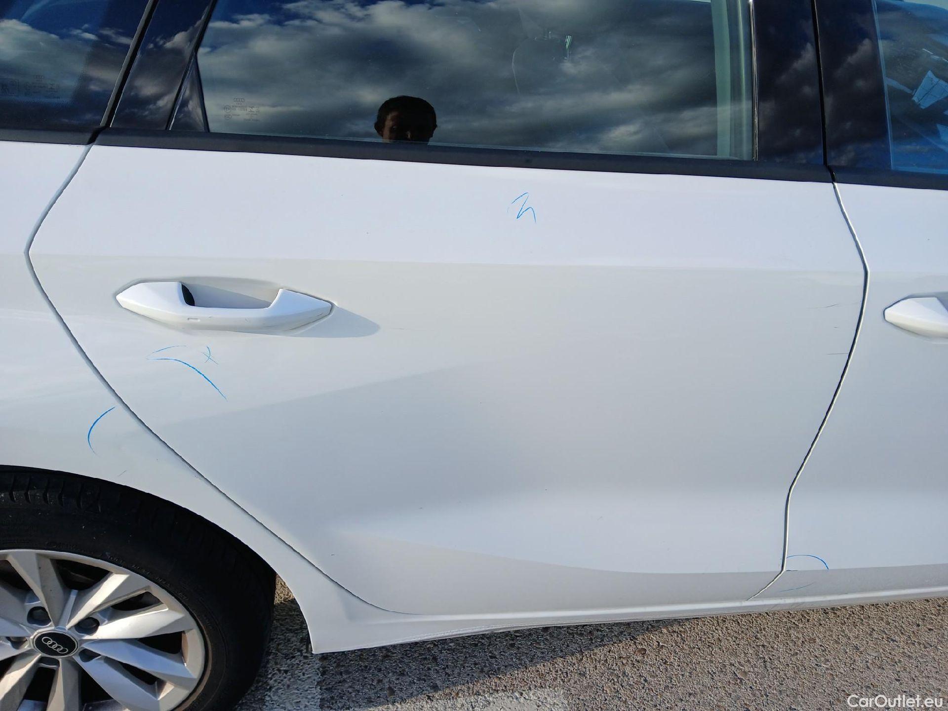  Audi  A3 AUDI  / 2020 / 5P / berlina con portón Sportback 30 TFSI 81kW (110CV) S tronic #32