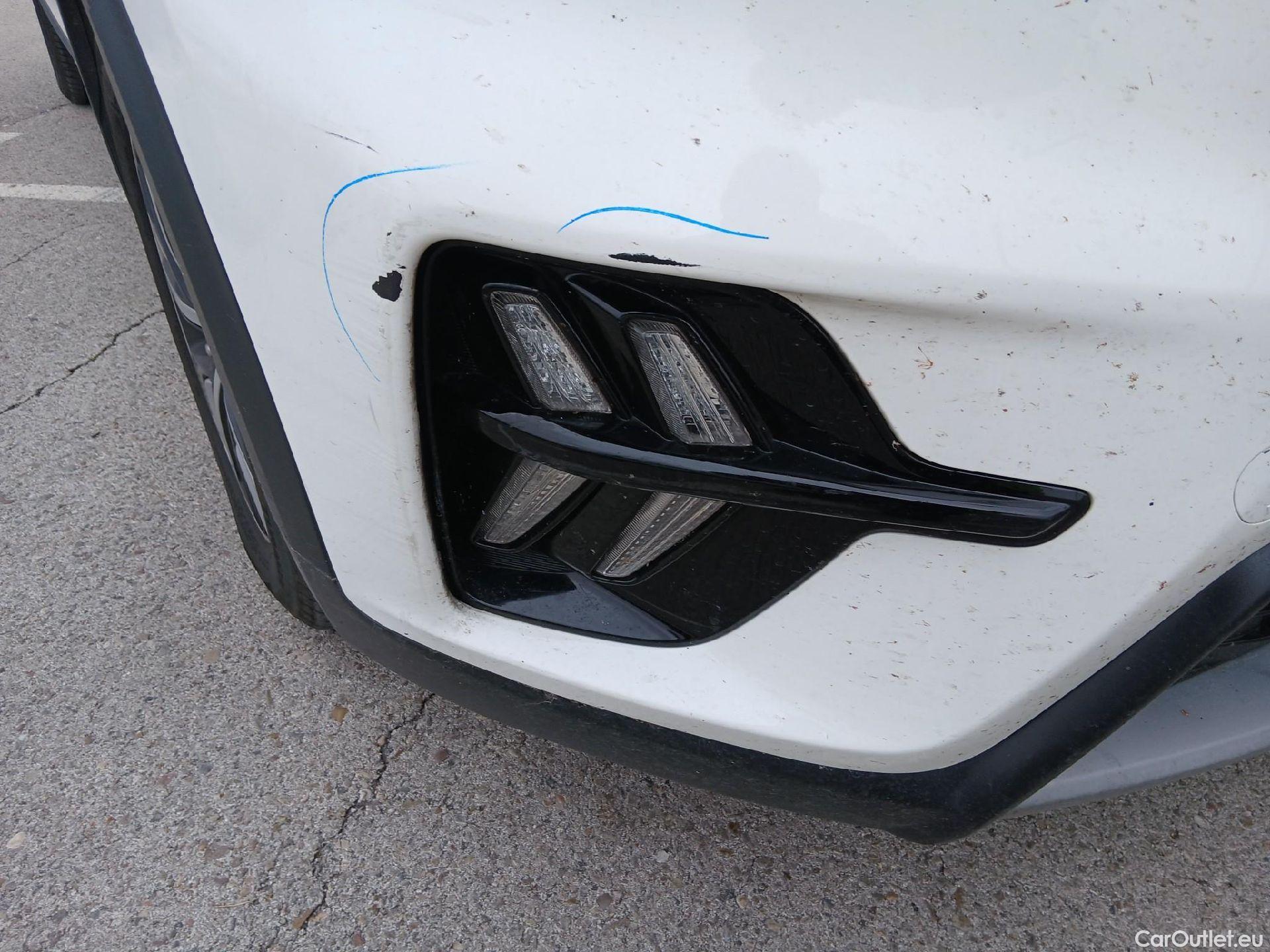  KIA  Niro KIA  / 2019 / 5P / crossover 1.6 GDi HEV 104kW (141CV) Drive #4