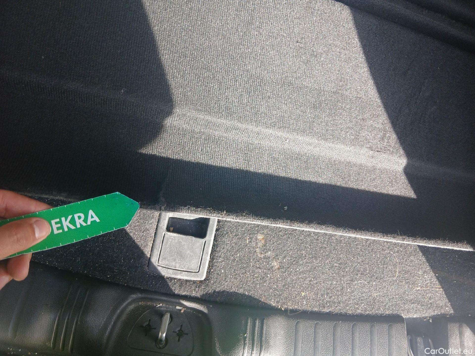  Jeep  Compass JEEP  / 2017 / 5P / todoterreno 1.6 Mjet 88kW Limited 4x2 #14