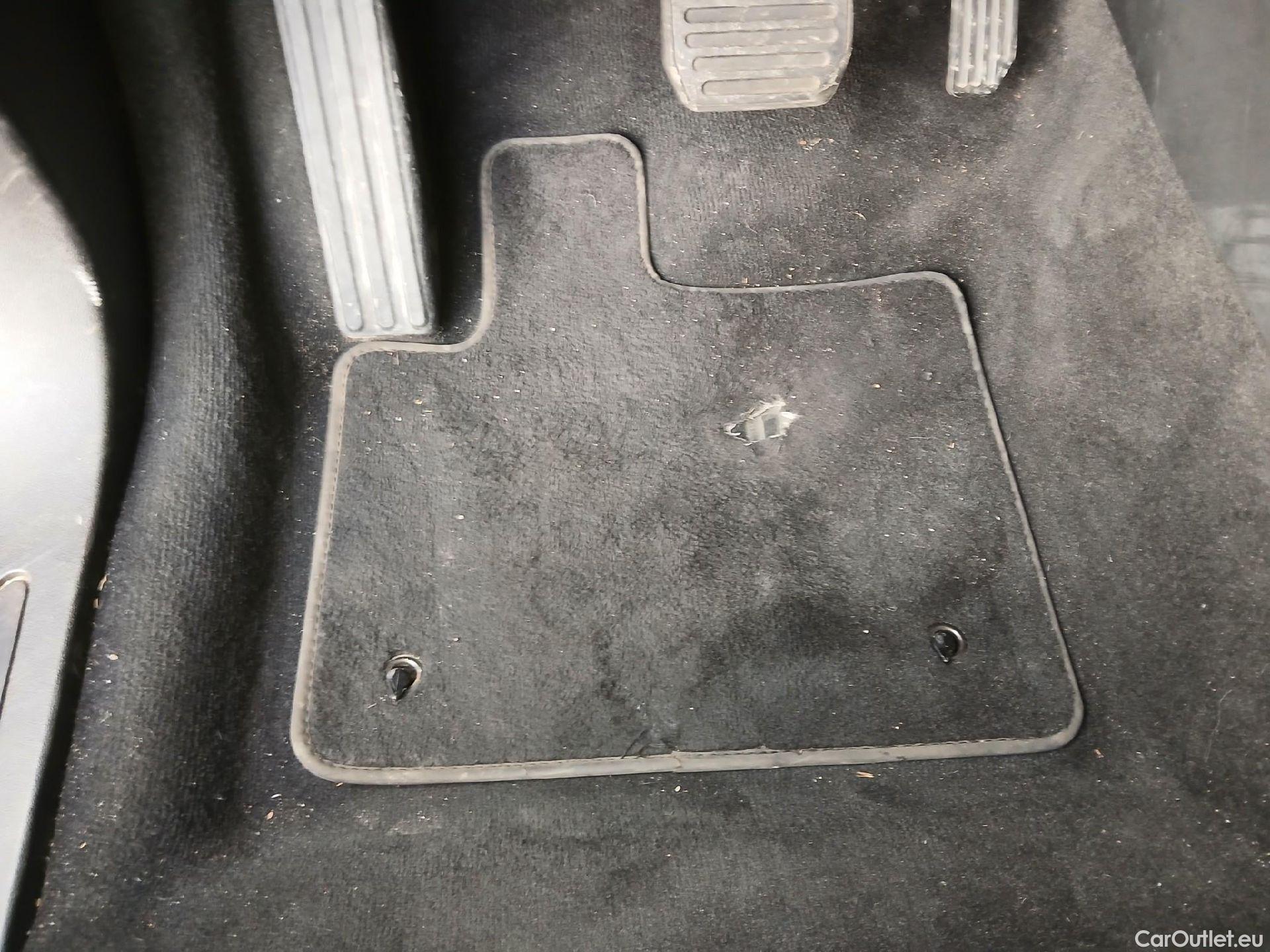  Land Rover  Range Rover LAND ROVER  Evoque / 2015 / 5P / todoterreno 2.0 D163 S AUTO 4WD MHEV #4