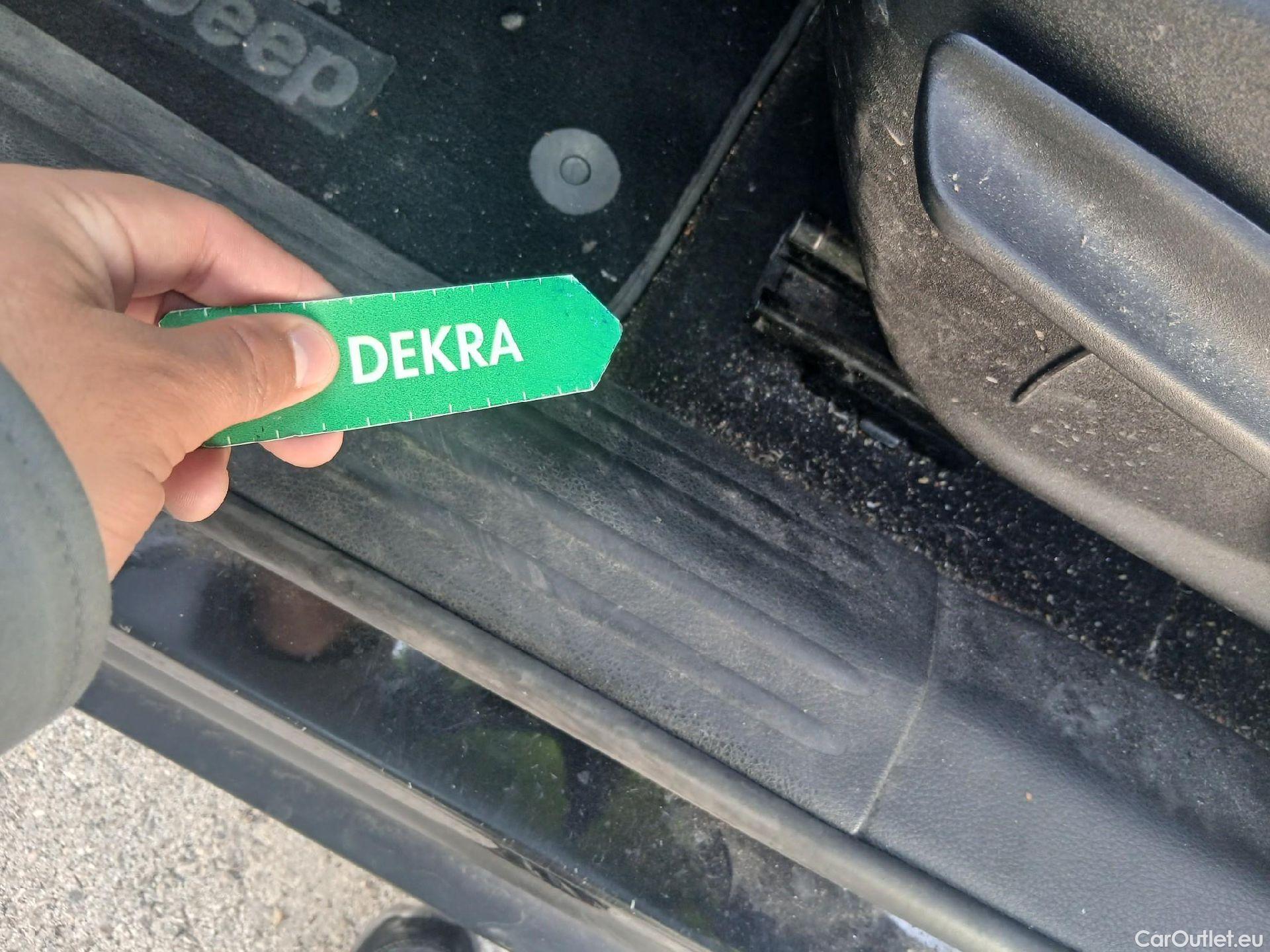  Jeep  Compass JEEP  / 2017 / 5P / todoterreno 1.6 Mjet 88kW Limited 4x2 #2