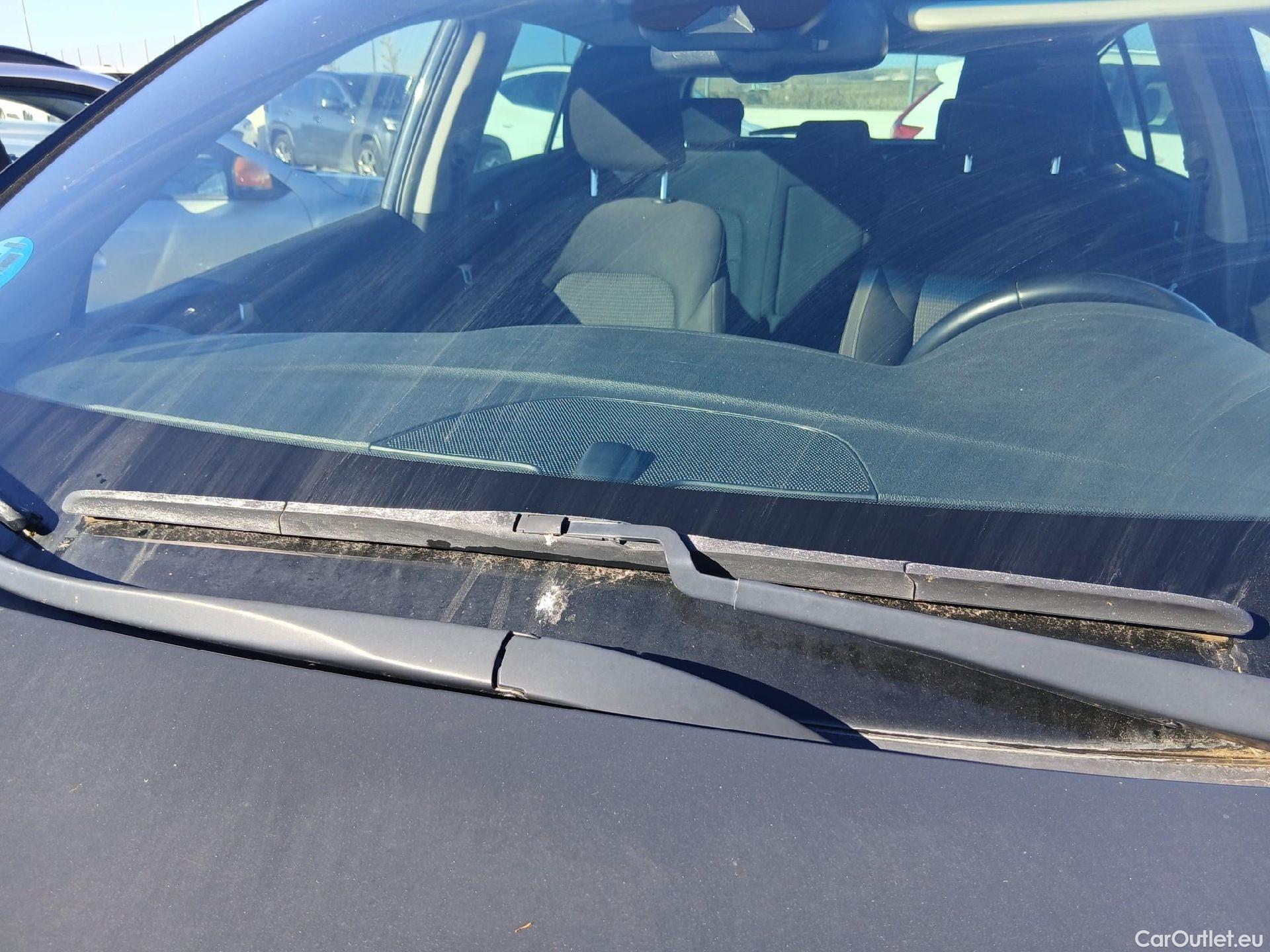  KIA  Sportage KIA  / 2018 / 5P / todoterreno 1.6 MHEV Drive Plus 100kW (136CV) 4x2 #4